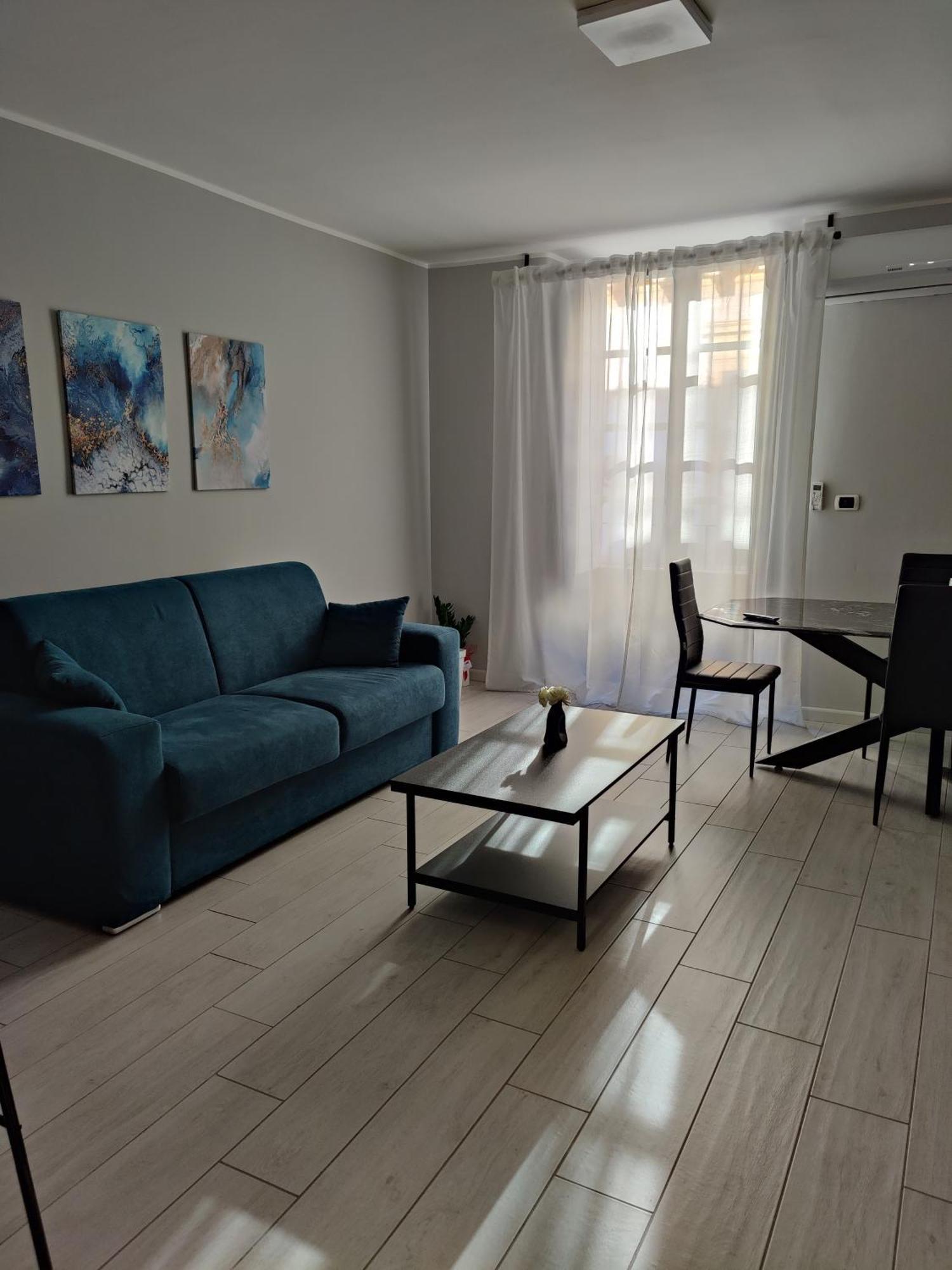 Delph'S House Apartment Catania Luaran gambar