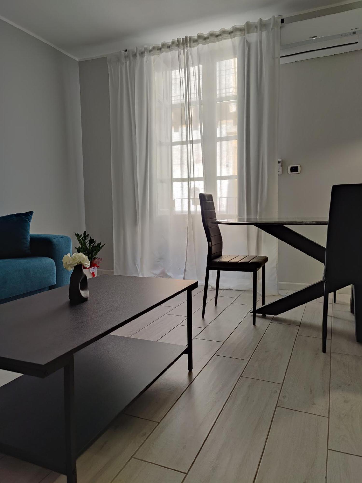 Delph'S House Apartment Catania Luaran gambar